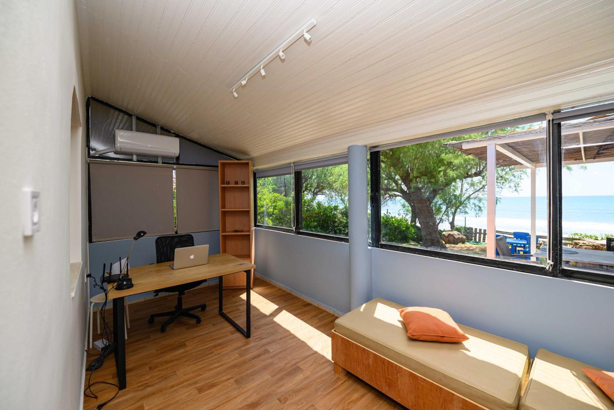 Salty Noses Beach House Paradise Perfect For Families Pírgos Exterior foto